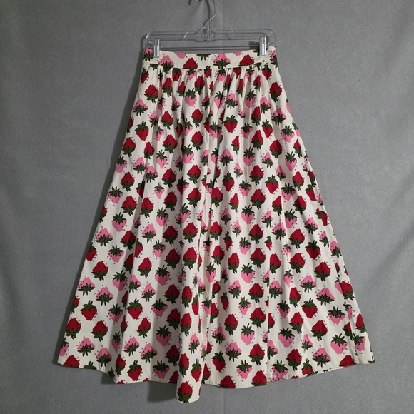 Boden Dresses & Skirts - NWT Boden Womens Layla Cotton Sateen Ivory Strawberry Pop Skirt Size 6